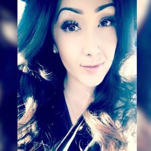 Meet your Posher, Marianna